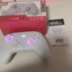 プロコン コントローラー Switch 白 光る 背面ボタン充電器つき