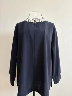 バックプリーツ シャツ