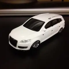 SUNTORY BOSS Audi Q7 改のサムネイル