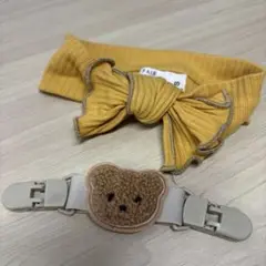 マスタード色 ヘアバンドとクマ留め具セット Sサイズ