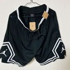 ち*お様 新品　NIKE Jordan ブラック バスケットボールパンツLサイズ