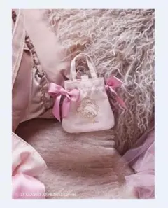 新品My Melody ミニダブルリボントーチャーム　イヤホン　小物入れ