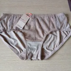 トリンプ　AMO STYLE ショーツ　Mサイズ(2860円)