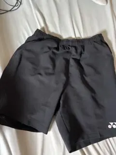 ヨネックス 黒 ショートパンツ