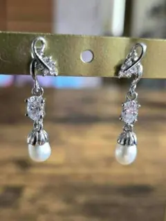 エレガント パール クリスタル ドロップピアス