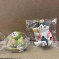 デコレ コンコンブル”雨にハミングシリーズ”「梅酒で乾杯猫」と「梅の