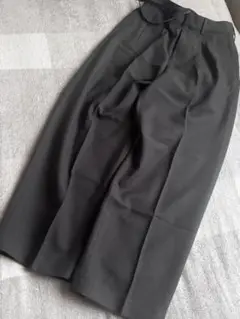 GU ワイド パンツ　グレー