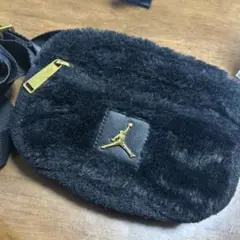 ショルダーバッグ