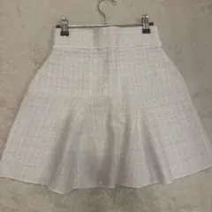 新品未使用　リエンダ　フレアスカート