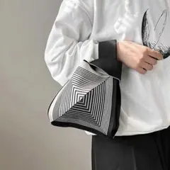 新品　人気　幾何学模様　ニット　トートバッグ　サブ　エコバッグ　黒白　ストライプ