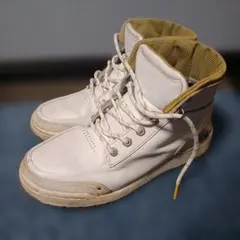 Timberland ホワイト ハイカットスニーカー