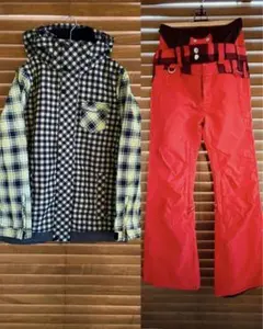 ♦︎美品♦︎ JEWEL ジュエル スノーウエア スキーウエア　レディース