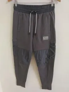 EMPORIO ARMANI　EA7 ジョガーパンツ