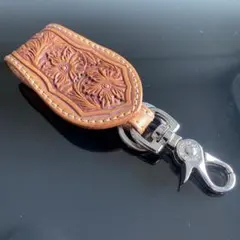 アルズニ ALZUNI ベルトループキーホルダー ハート型コンチョ 本革