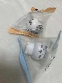 ちいかわ　インテリアミニフィギュア　2個セット　ハチワレ　モモンガ