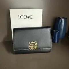 美品 LOEWE レザー 三つ折り財布 ブラック メンズ レディース