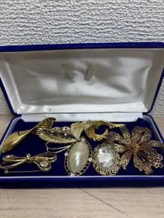 Item thumbnail for item c6cc6980-ca89-486f-b22d-7369f93fbd8f