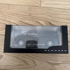 トヨタ40系アルファード 202ブラック 1/30スケール 非売品 - メルカリ