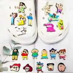 ジビッツ　クロックスサンダルアクセサリー　クレヨンしんちゃん