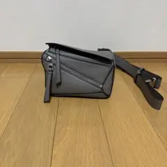 LOEWE パズルミニ　ショルダーバック