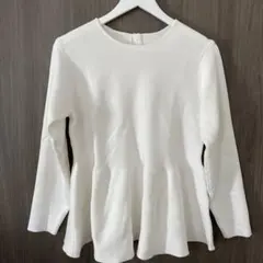 titivate バックビジューデザインニットトップスのサムネイル