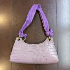 Item thumbnail for item ebbd0d90-68ff-4f7e-aecc-e421f19d2567