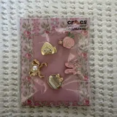 Love shack fancy Crocs Jibbitz Charmsのサムネイル