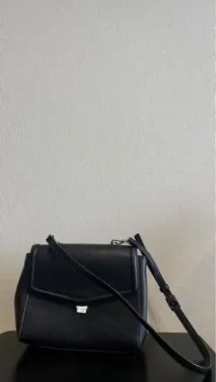 ショルダーバック