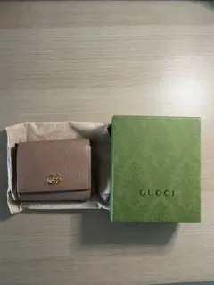 GUCCI GGマーモント　ベージュ 二つ折り財布