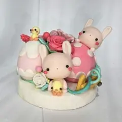 ハンドメイド作品　樹脂粘土　イースターとうさぎの置物