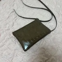 ダークブラウン クロコダイル風ショルダーバッグ