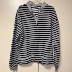 CHUMS ボタン付き襟 トレーナー Lサイズ グレー/ブラックストライプのサムネイル