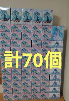 初音ミクフィギュアまとめ売り22個 猫耳Tシャツ シナモロール - メルカリ