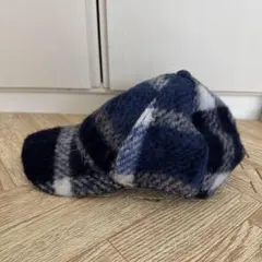 H&M　チェック柄キャップ　シャギー素材
