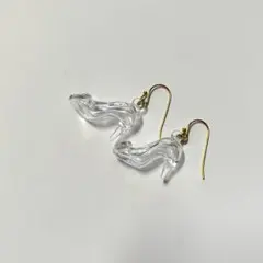 Disney 100 ハリオ ガラスの靴 ピアス