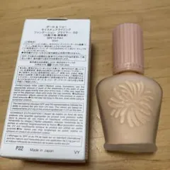 ポール&ジョー　モイスチュアライジングファンデーションプライマー　02