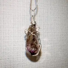 ヒマラヤ水晶 クローライト クル産 ＊ マクラメペンダント ネックレス