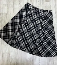 BURBERRY LONDON フレアスカート　黒ノバチェック44 大きいサイズ
