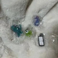 モンスターズインク　めじるしアクセサリー　4個セット　セミコンプリートセット