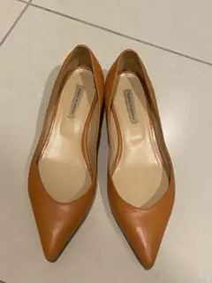 Fabio Rusconi オレンジ ポインテッドトゥ 低ヒールパンプス