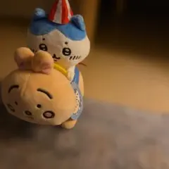 ちいかわらんど ぴーぽぽぬいぐるみ　ハチワレ