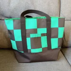 Item thumbnail for item 8da406f7-1eb4-468a-b1c5-004618ad4ab0