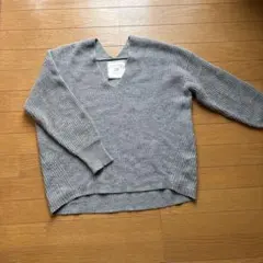 グレー Vネック ニットセーター 長袖 Lサイズ