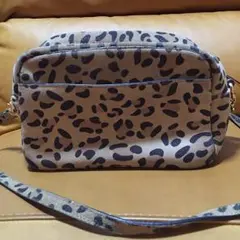 ◆ぴっぴ❤︎様専用◆ ショルダーバッグ  ヒョウ柄