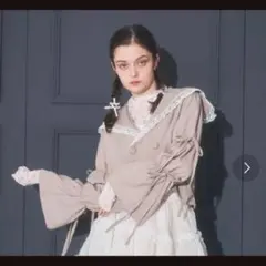 ベージュ テーラードジャケット