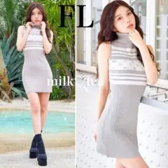 新品タグ付き ダーリッチ ランダムロゴハイネックワンピース グレー