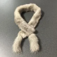 ブルーフォックス　ストール　本物の毛皮　着物にも　綺麗な色で暖かく軽い