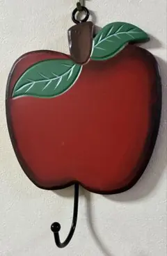 壁掛け　フック　りんご柄