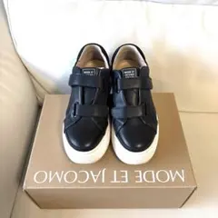 Mode et Jacomo 厚底 スニーカー 22.5 ローカット ブラックのサムネイル