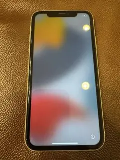 Apple iPhone 11 ホワイト 本体　64GB